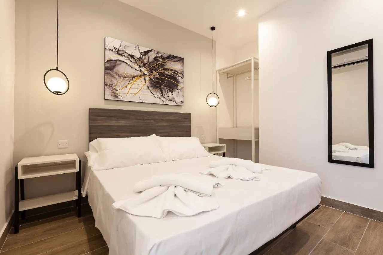 Olo Living 0*, Saint Julian's