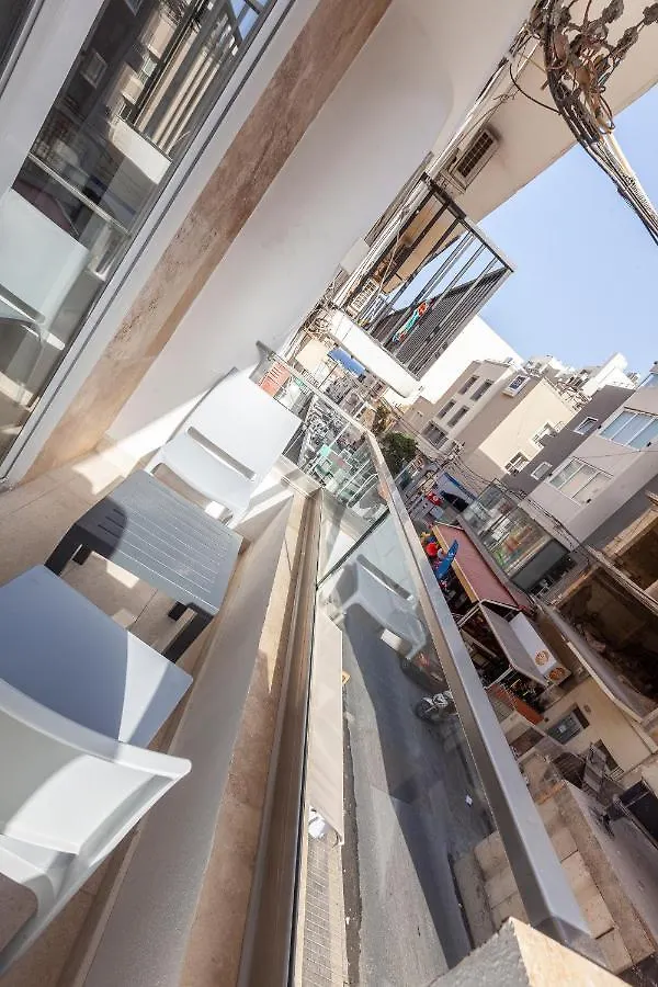 Olo Living 0*, Saint Julian's Malta